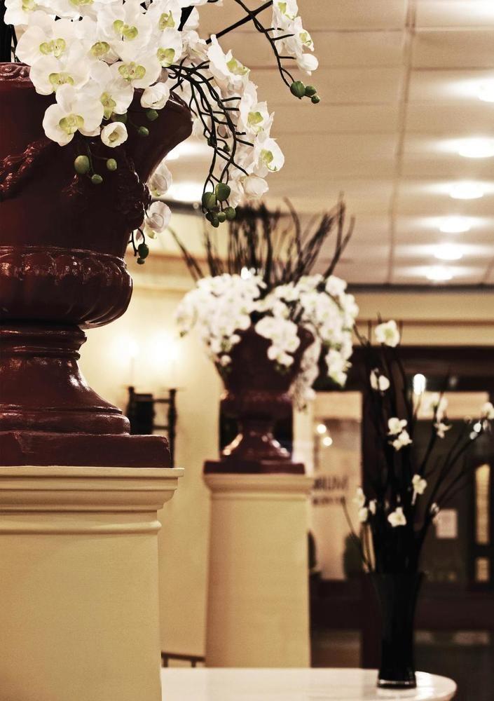 Copthorne Effingham Gatwick Hotel Інтер'єр фото
