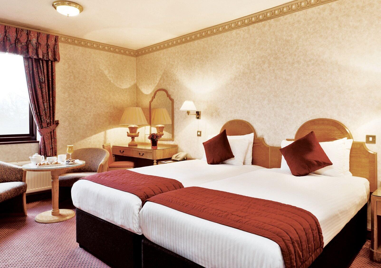 Copthorne Effingham Gatwick Hotel Екстер'єр фото