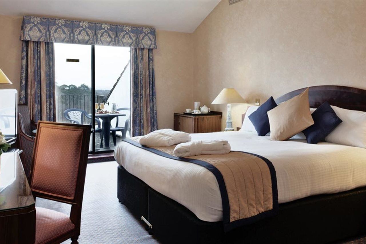 Copthorne Effingham Gatwick Hotel Екстер'єр фото